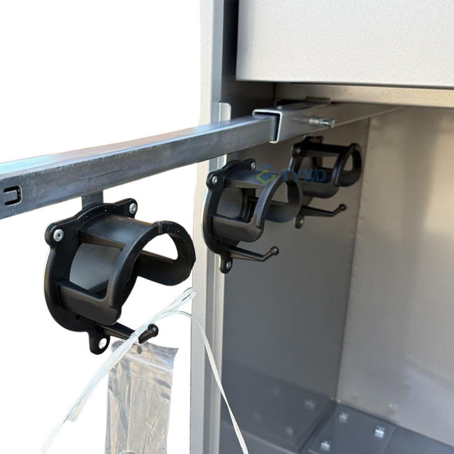 Cavallo in sella di metallo, portabagagli, armadietto, mini-cavallo in sella, scatola, portabagagli, armadietto