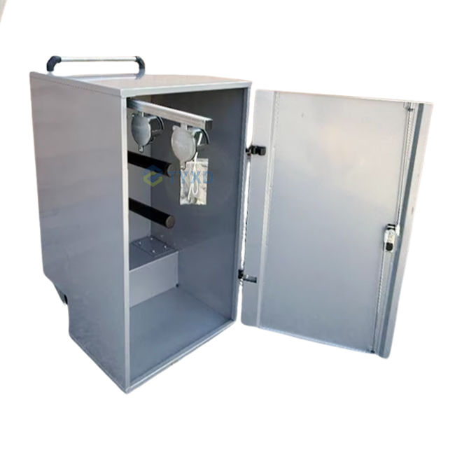 Cavallo in sella di metallo, portabagagli, armadietto, mini-cavallo in sella, scatola, portabagagli, armadietto